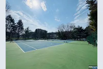 316 Thornton Court T316 #T316, Edgewater, NJ 07020 - Photo 41