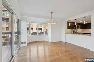 316 Thornton Ct T316, Edgewater, NJ 07020 - Photo 13