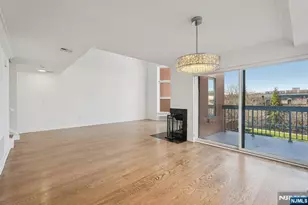 316 Thornton Ct T316, Edgewater, NJ 07020 - Photo 11