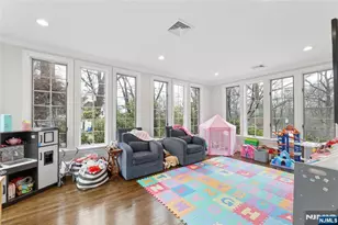 14 Old Smith Rd, Tenafly, NJ 07670 - Photo 17