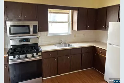 54 Tappan Street, Kearny, NJ 07032 - Photo 3