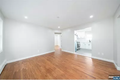 104 Hayward Place, Wallington, NJ 07057 - Photo 11