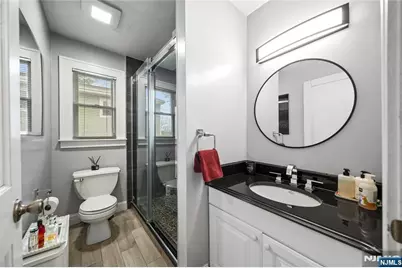 243 Jefferson Avenue, Cresskill, NJ 07626 - Photo 11