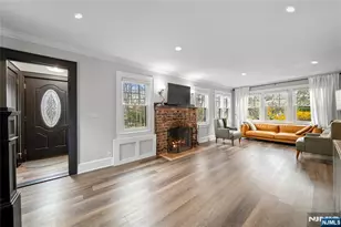 243 Jefferson Ave, Cresskill, NJ 07626 - Photo 3