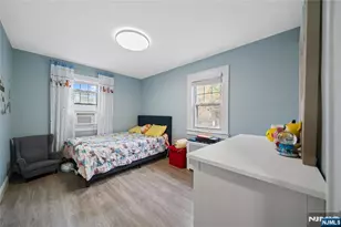 243 Jefferson Ave, Cresskill, NJ 07626 - Photo 17