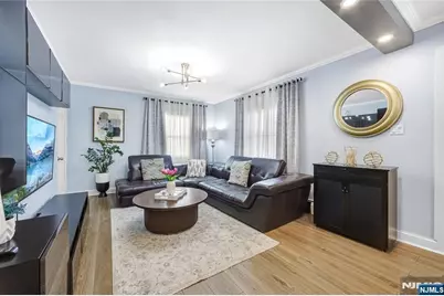 38 Henry Street, Elmwood Park, NJ 07407 - Photo 7