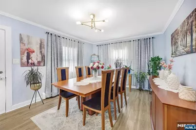 38 Henry Street, Elmwood Park, NJ 07407 - Photo 9