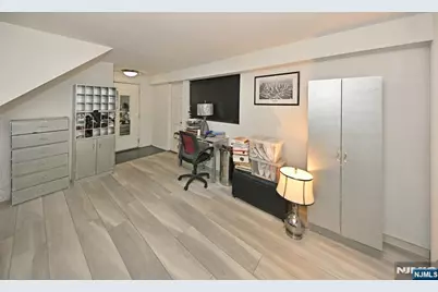 64 Lakeview Drive, Old Tappan, NJ 07675 - Photo 17