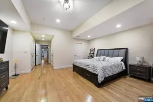 220B Glen Ave, Palisades Park, NJ 07650 - Photo 15