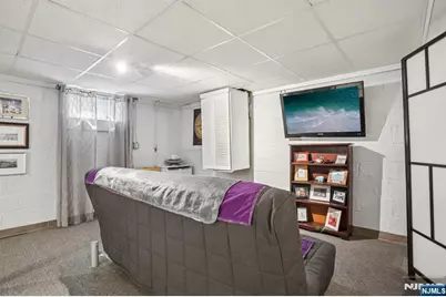 41 Taggart Way, Saddle Brook Township, NJ 07663 - Photo 31