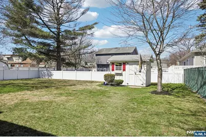 41 Taggart Way, Saddle Brook Township, NJ 07663 - Photo 43