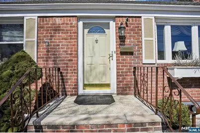 41 Taggart Way, Saddle Brook Township, NJ 07663 - Photo 5