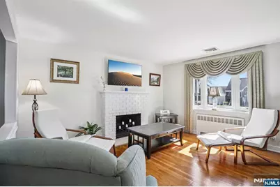 41 Taggart Way, Saddle Brook Township, NJ 07663 - Photo 7