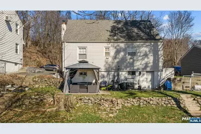 316 15th Place, Prospect Park, NJ 07508 - Photo 5