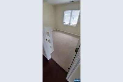 135 Orchard Park 135 #135, Allendale, NJ 07401 - Photo 7