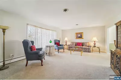 657 Lincoln Avenue, Glen Rock, NJ 07452 - Photo 3