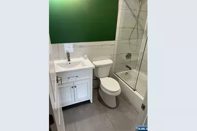 161 Franklin Street 1 St #1 st, Elmwood Park, NJ 07407 - Photo 9