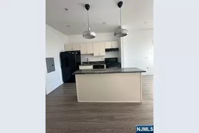 1 Parkway 308 #308, Wallington, NJ 07057 - Photo 3