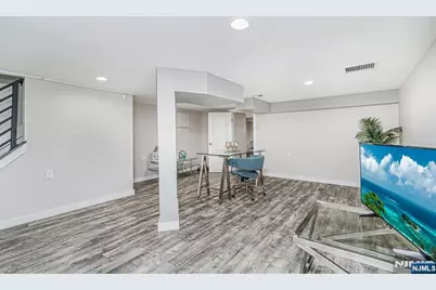 171 Pleasant Avenue, Englewood, NJ 07631 - Photo 27