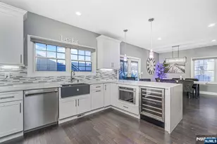 171 Pleasant Ave, Englewood, NJ 07631 - Photo 7