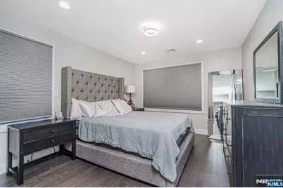 171 Pleasant Avenue, Englewood, NJ 07631 - Photo 13