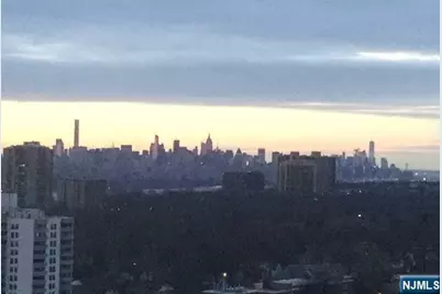 2000 Linwood Avenue 23N #23N, Fort Lee, NJ 07024 - Photo 15