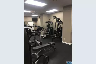 2000 Linwood Avenue 23N #23N, Fort Lee, NJ 07024 - Photo 23