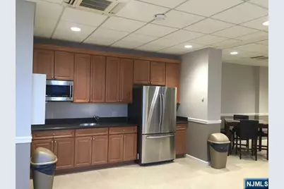 2000 Linwood Avenue 23N #23N, Fort Lee, NJ 07024 - Photo 23