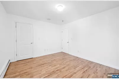 457 Washington Avenue 2nd Fl #2nd Fl, Cliffside Park, NJ 07010 - Photo 11