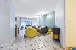 7004 Kennedy Blvd 4A, Guttenberg, NJ 07093 - Photo 25