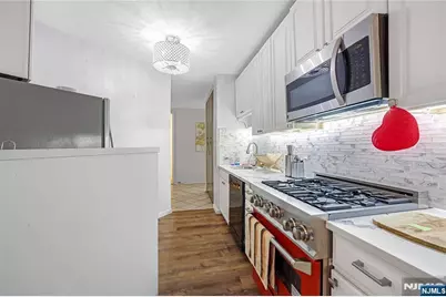 7004 Kennedy Boulevard 4A #4A, Guttenberg, NJ 07093 - Photo 29