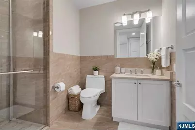 9 Somerset Lane 617 #617, Edgewater, NJ 07020 - Photo 29