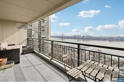2 Horizon Road 1428 #1428, Fort Lee, NJ 07024 - Photo 31