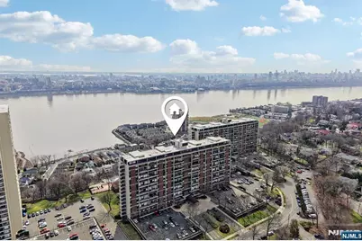 2 Horizon Road 1428 #1428, Fort Lee, NJ 07024 - Photo 37