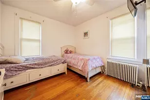 38 Stewart St, Passaic, NJ 07055 - Photo 31