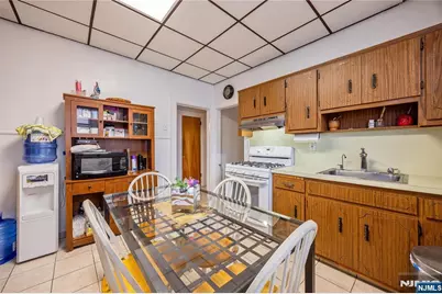 38 Stewart Street, Passaic, NJ 07055 - Photo 37
