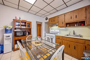 38 Stewart St, Passaic, NJ 07055 - Photo 37