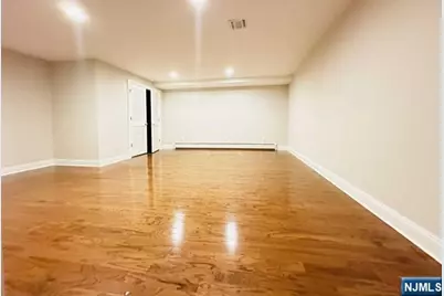 46 Skymark Court, Upper Saddle River, NJ 07458 - Photo 13