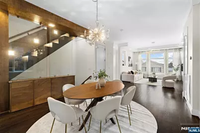 640 Undercliff Avenue, Edgewater, NJ 07020 - Photo 7