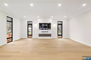 12 Meadow Ct, Norwood, NJ 07648 - Photo 7