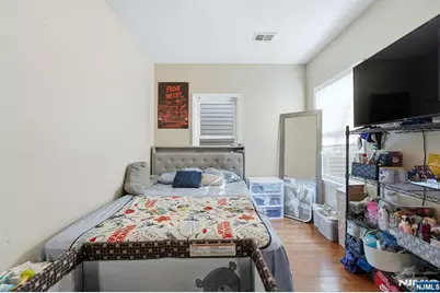 314 W 7th Avenue, Newark, NJ 07107 - Photo 31