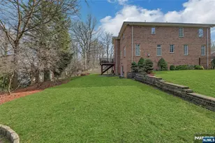 411 Fairway Dr, Leonia, NJ 07605 - Photo 5