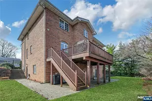 411 Fairway Dr, Leonia, NJ 07605 - Photo 7