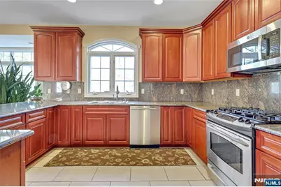 [Address not provided], Leonia, NJ 07605 - Photo 21