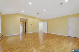 411 Fairway Dr, Leonia, NJ 07605 - Photo 35