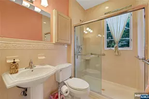 411 Fairway Dr, Leonia, NJ 07605 - Photo 13