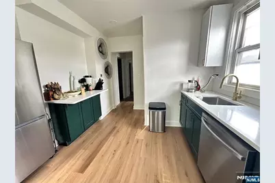 80 Belleville Avenue, Bloomfield, NJ 07003 - Photo 7