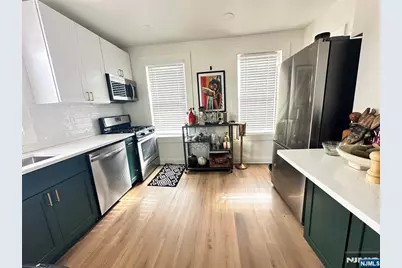 80 Belleville Avenue, Bloomfield, NJ 07003 - Photo 5