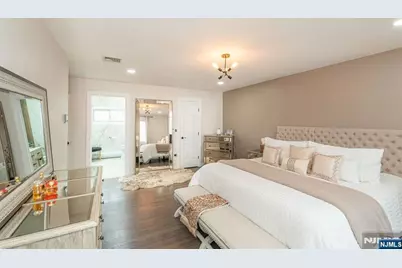 3 Hampton Drive, Fairfield, NJ 07004 - Photo 15