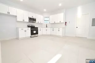 41 Arlington Ave, Jersey City, NJ 07305 - Photo 3